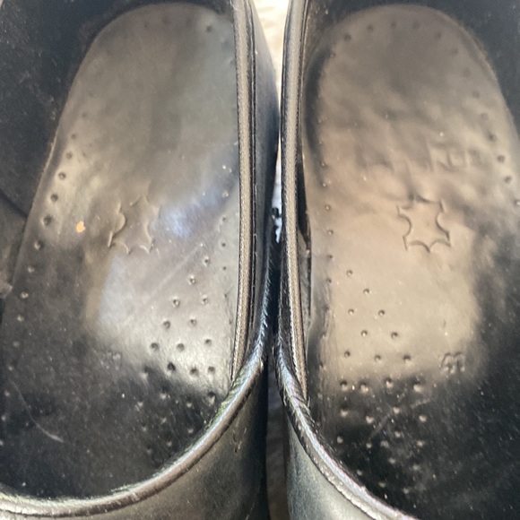 Dansko Black Professional Clogs - Picture 6 of 10